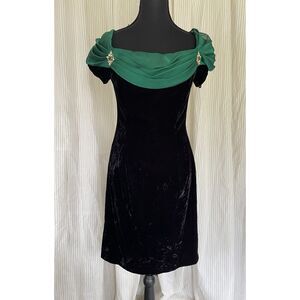 VTG Scott McClintock Black Cocktail Dress Velvet Sz S Green Off Shoulder 90s Y2K